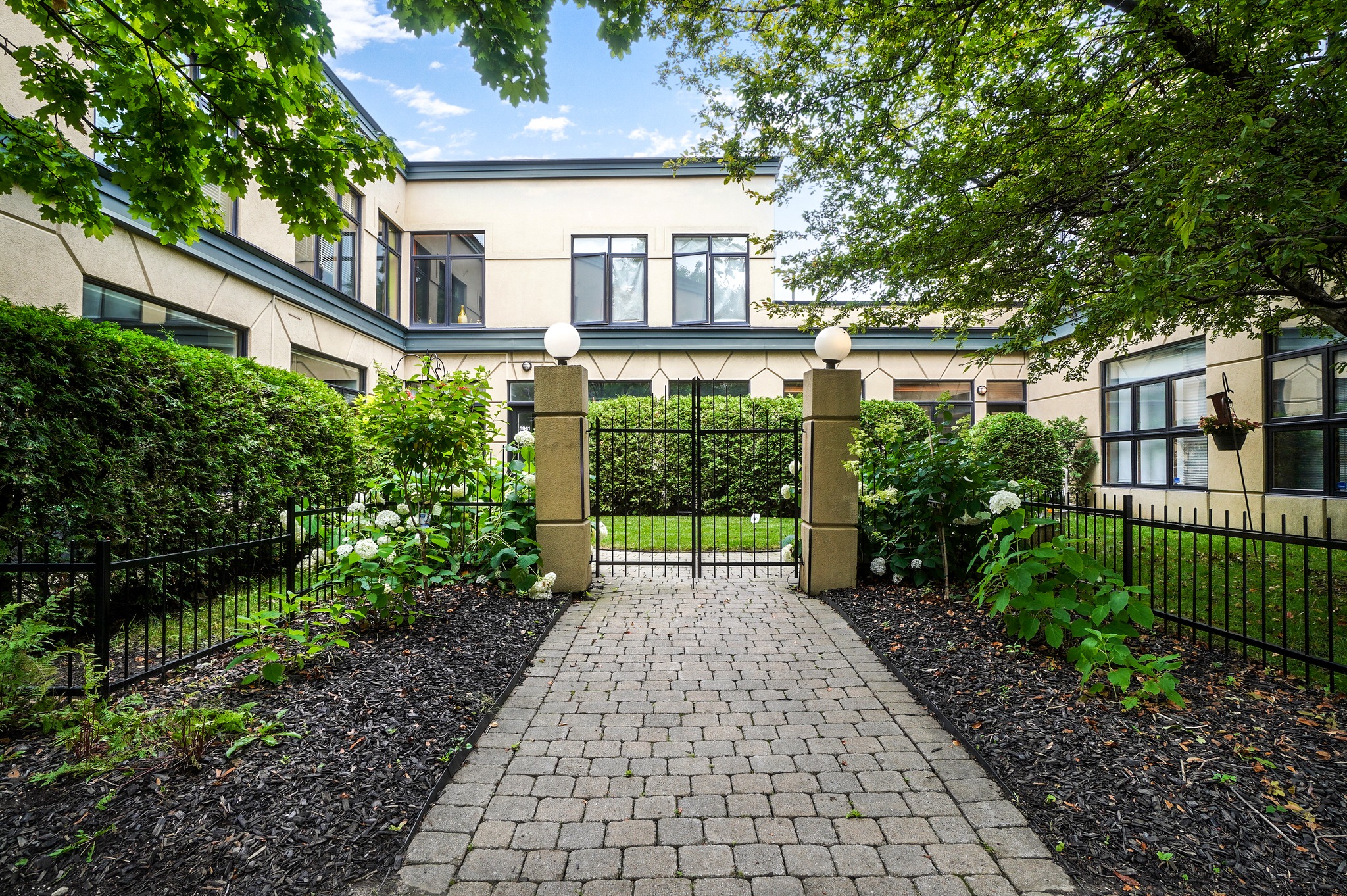 Expert immobilier au Québec - Raymond LaRivière, consultant immobilier